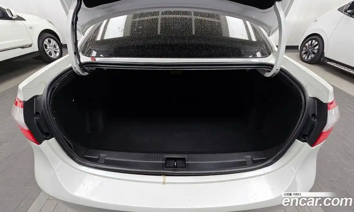 Renault SM3 2015 1.6 гидро в Москве № 2054136, фото 20
