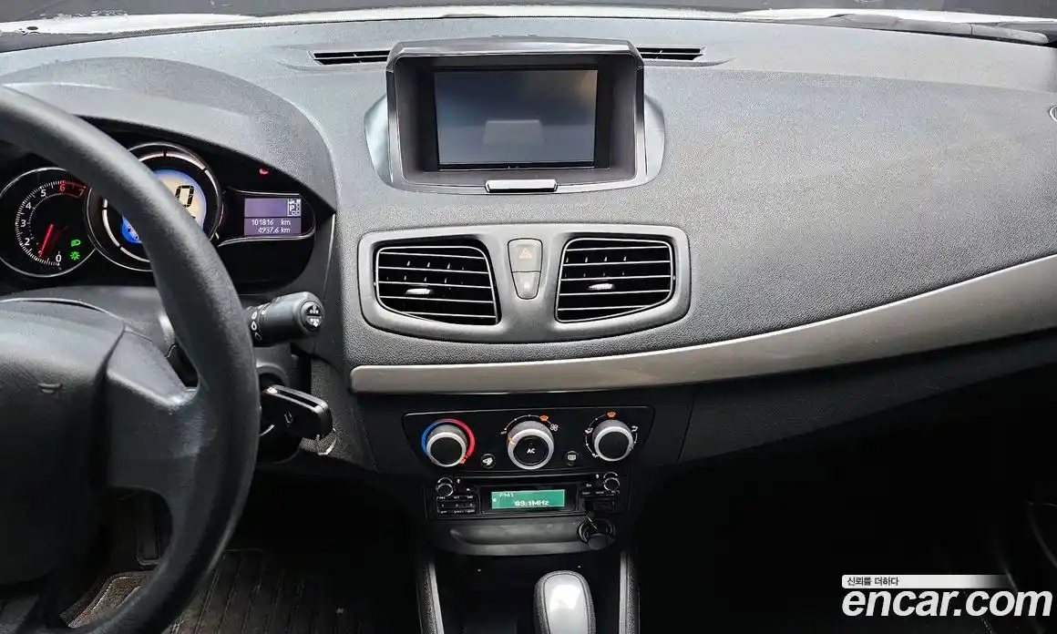 Renault SM3 2012 1.6 гидро в Москве № 2054137, фото 15