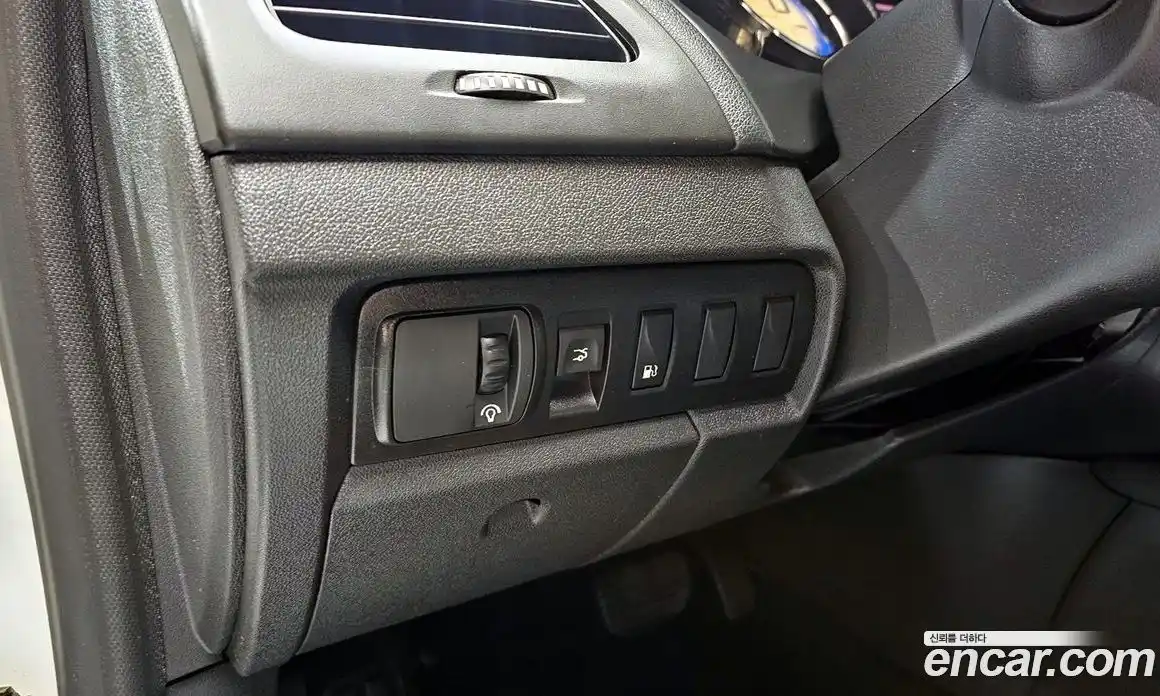 Renault SM3 2012 1.6 гидро в Москве № 2054137, фото 16