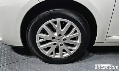 Renault SM3 2012 1.6 гидро в Москве № 2054137, миниатюра 5