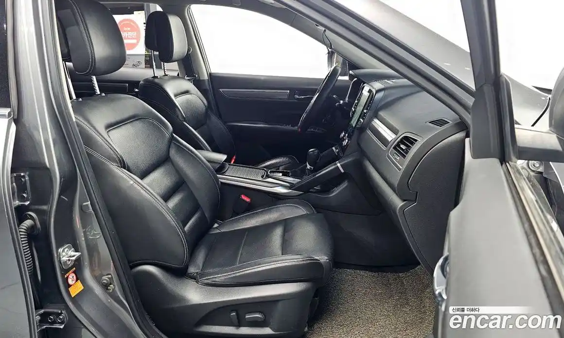Renault QM6 2017 2.0 гидро в Москве № 2054223, фото 15