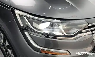 Renault QM6 2017 2.0 гидро в Москве № 2054223, миниатюра 7