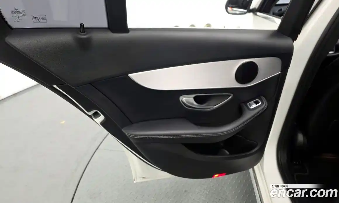 Mercedes-Benz C-Class 2017 2.0 гидро в Москве № 2054383, фото 15