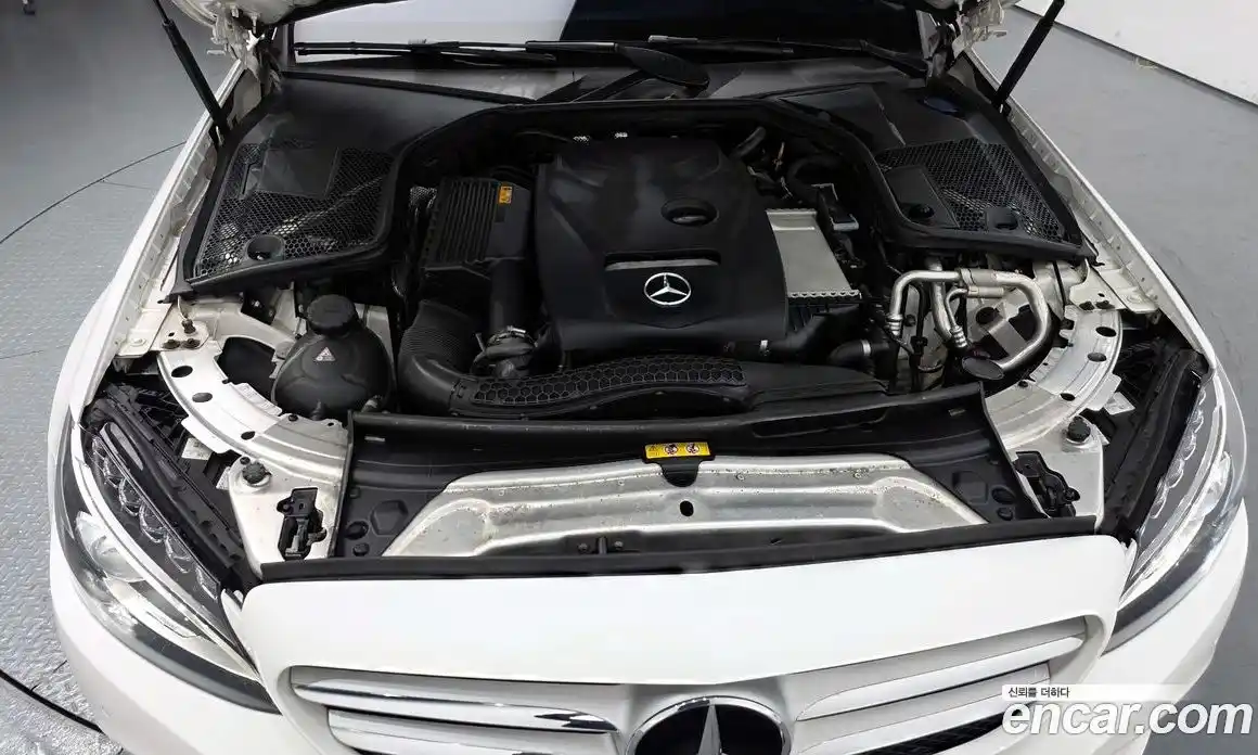 Mercedes-Benz C-Class 2017 2.0 гидро в Москве № 2054383, фото 6