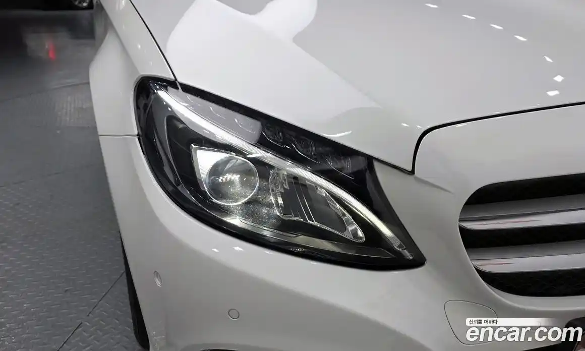 Mercedes-Benz C-Class 2017 2.0 гидро в Москве № 2054383, фото 8
