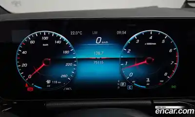 Mercedes-Benz GLA-Class 2021 2.0 гидро в Москве № 2054396, миниатюра 11