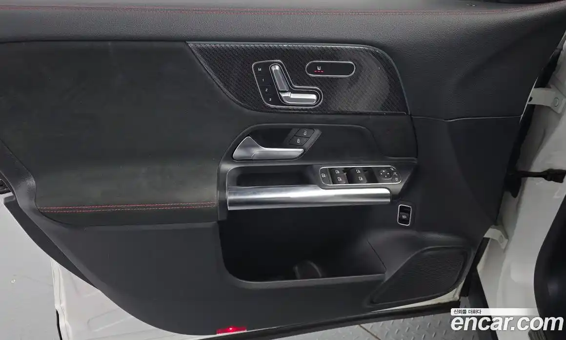 Mercedes-Benz GLA-Class 2021 2.0 гидро в Москве № 2054396, фото 14