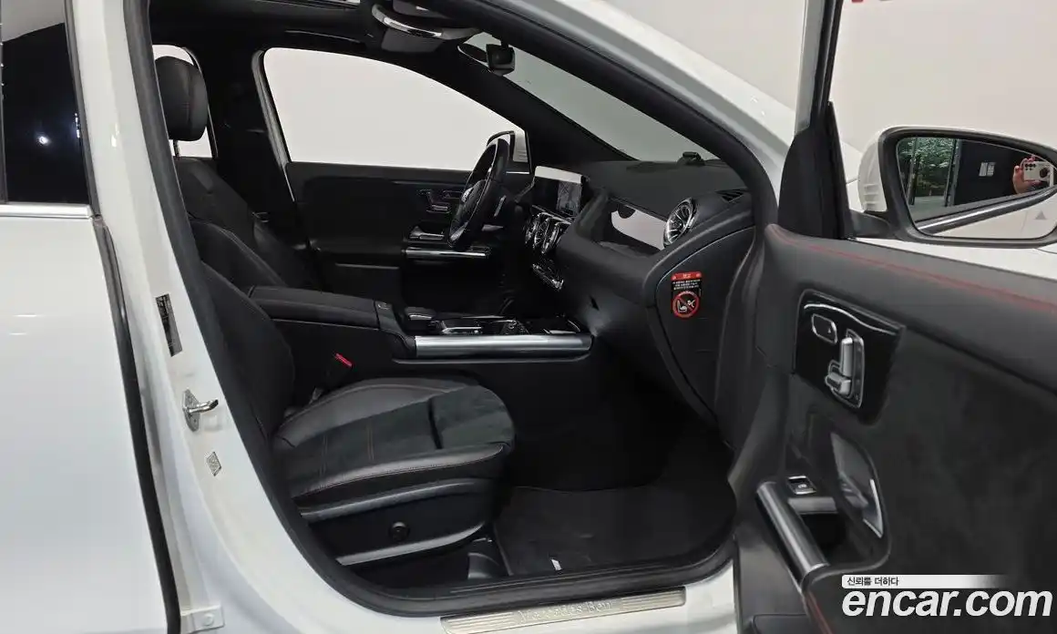Mercedes-Benz GLA-Class 2021 2.0 гидро в Москве № 2054396, фото 17