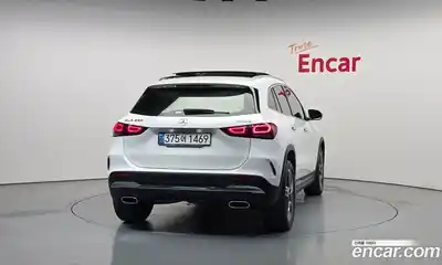 Mercedes-Benz GLA-Class 2021 2.0 гидро в Москве № 2054396, миниатюра 4