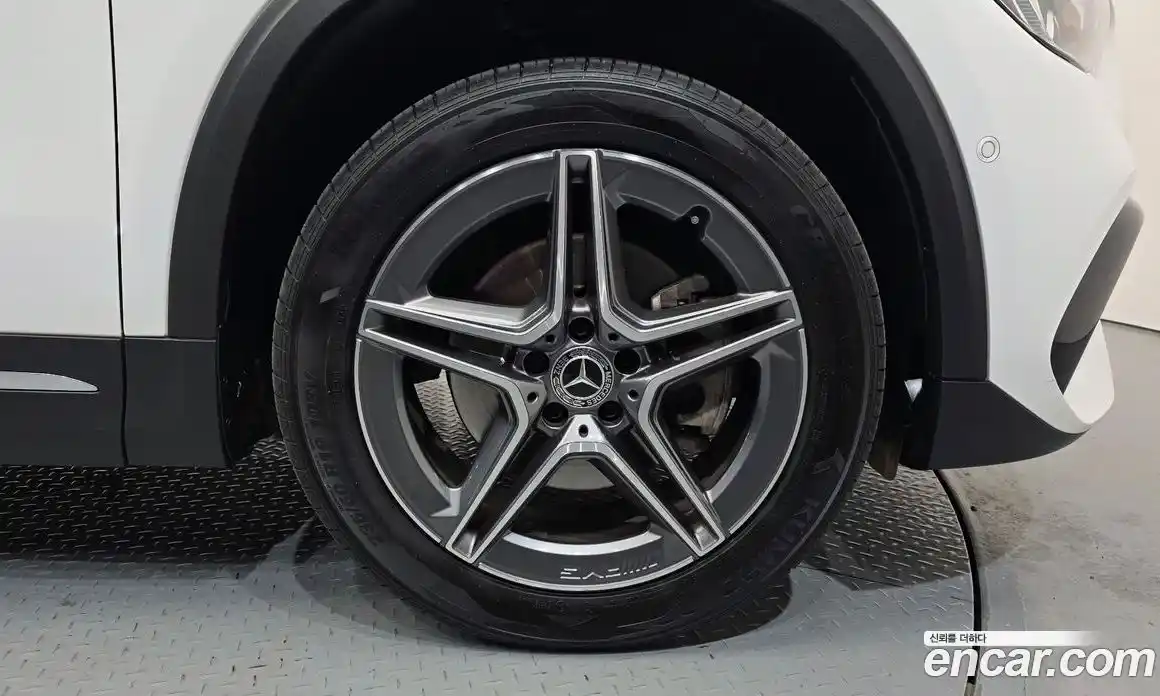 Mercedes-Benz GLA-Class 2021 2.0 гидро в Москве № 2054396, фото 5
