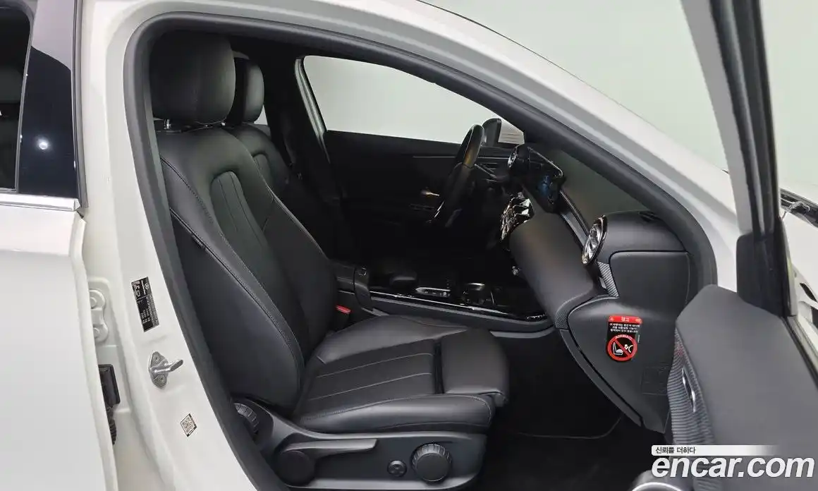 Mercedes-Benz A-Class 2021 2.0 гидро в Москве № 2054463, фото 16