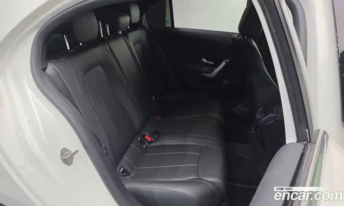 Mercedes-Benz A-Class 2021 2.0 гидро в Москве № 2054463, фото 17