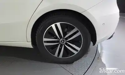 Mercedes-Benz A-Class 2021 2.0 гидро в Москве № 2054463, миниатюра 7