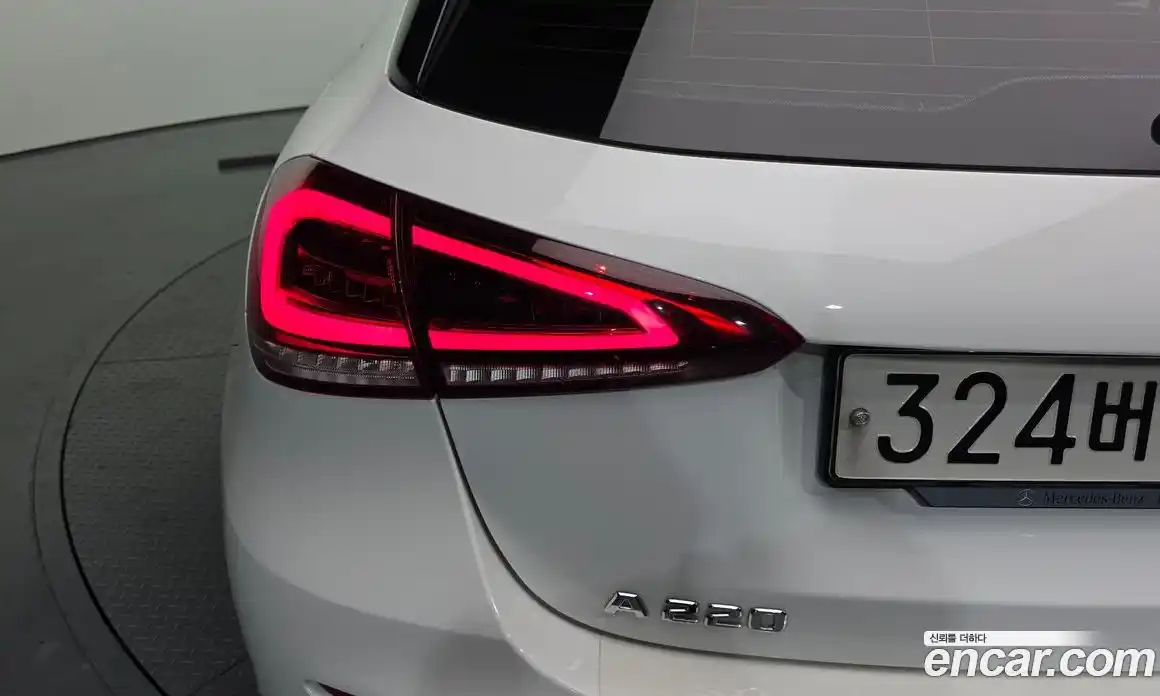 Mercedes-Benz A-Class 2021 2.0 гидро в Москве № 2054463, фото 9