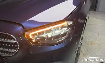 Mercedes-Benz E-Class 2022 2.0 гидро в Москве № 2054524, миниатюра 8