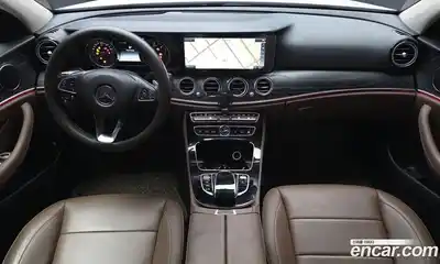 Mercedes-Benz E-Class 2017 1.9 гидро в Москве № 2054569, миниатюра 10