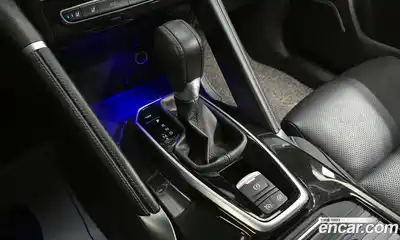 Renault QM6 2021 2.0 гидро в Москве № 2055029, миниатюра 9