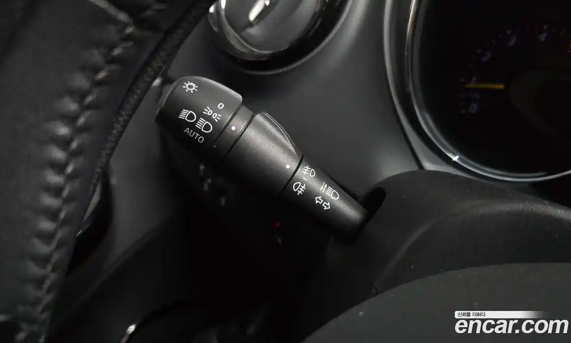 Renault QM3 2015 1.5 гидро в Москве № 2055383, фото 16