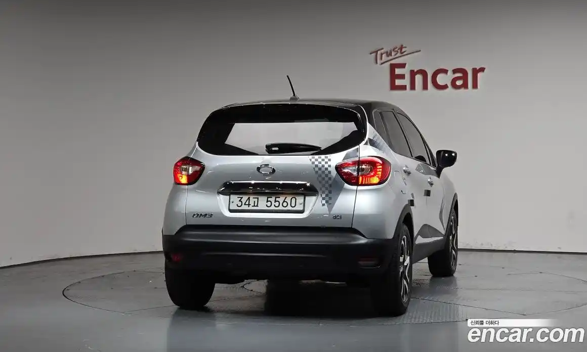 Renault QM3 2015 1.5 гидро в Москве № 2055383, фото 4