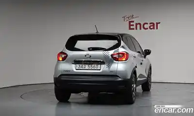 Renault QM3 2015 1.5 гидро в Москве № 2055383, миниатюра 4