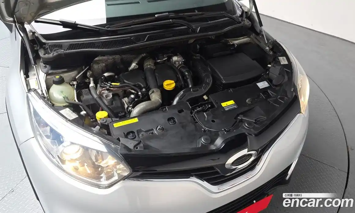 Renault QM3 2015 1.5 гидро в Москве № 2055383, фото 6