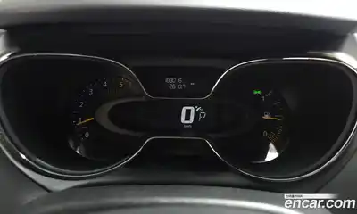 Renault QM3 2015 1.5 гидро в Москве № 2055383, миниатюра 8
