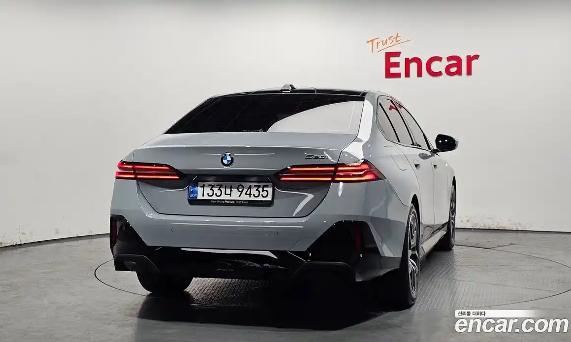 BMW 5-Series 2024 2.0 гидро в Москве № 2056340, фото 4