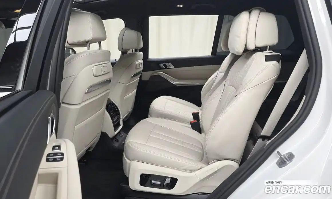 BMW X7 2025 3.0 гидро в Москве № 2056390, фото 11