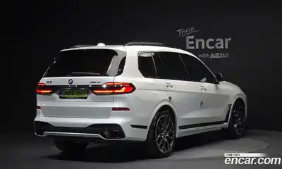 BMW X7 2025 3.0 гидро в Москве № 2056390, миниатюра 2