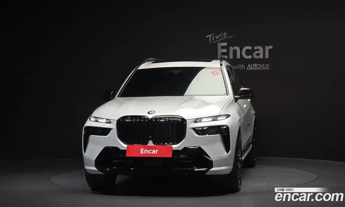 BMW X7 2025 3.0 гидро в Москве № 2056390, фото 3