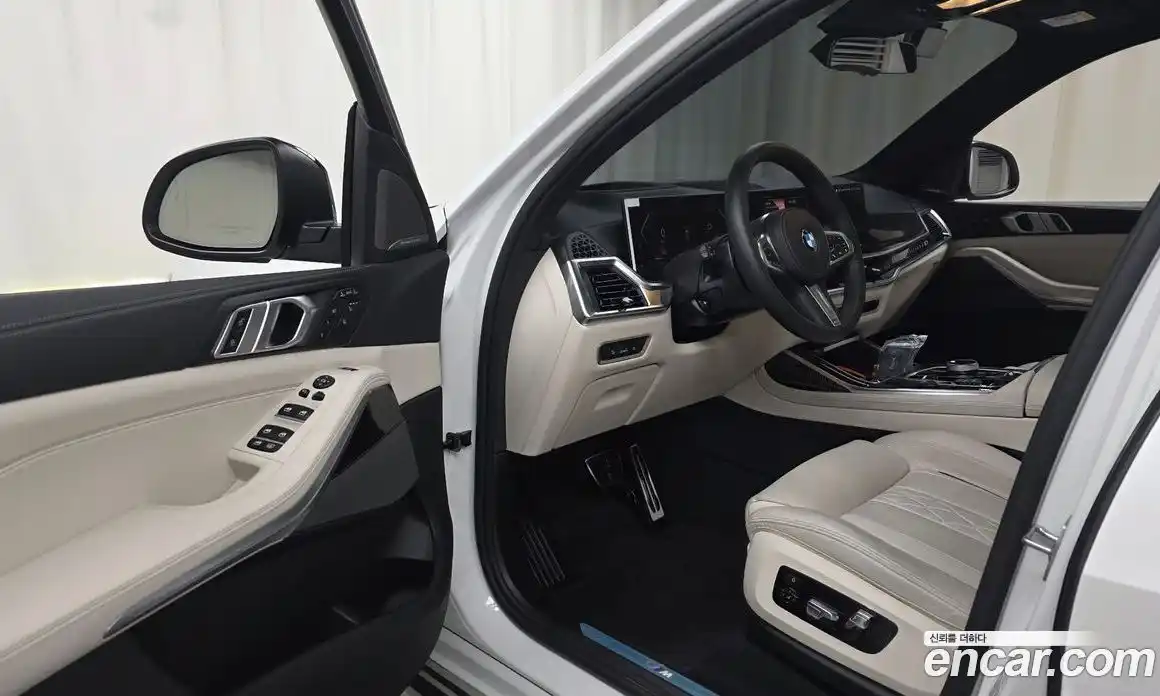 BMW X7 2025 3.0 гидро в Москве № 2056390, фото 10