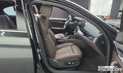 BMW 5-Series 2023 2.0 гидро в Москве № 2056639, миниатюра 12