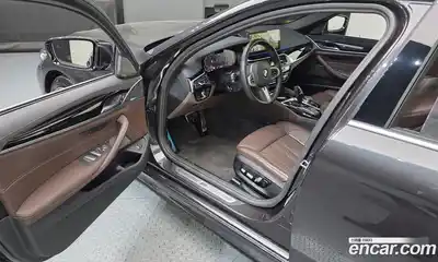 BMW 5-Series 2023 2.0 гидро в Москве № 2056639, миниатюра 10