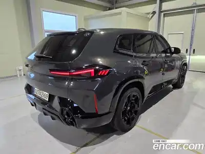 BMW XM 2023 4.4 гидро в Москве № 2056665, миниатюра 2