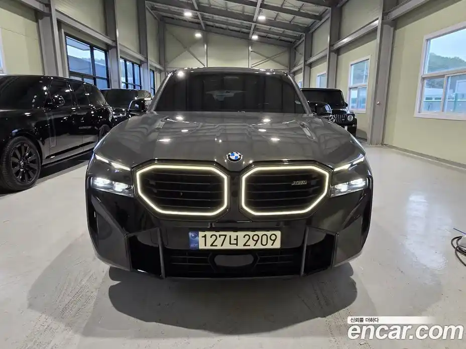 BMW XM 2023 4.4 гидро в Москве № 2056665, фото 3