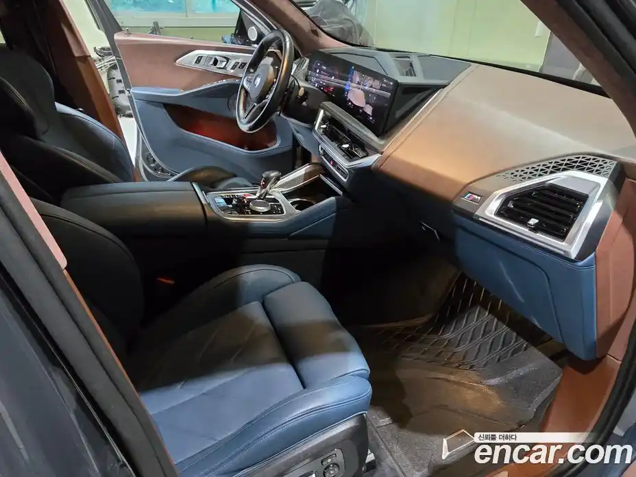 BMW XM 2023 4.4 гидро в Москве № 2056665, фото 9