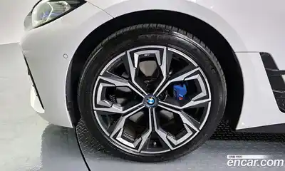 BMW i4 2023 0.2 гидро в Москве № 2056878, миниатюра 5