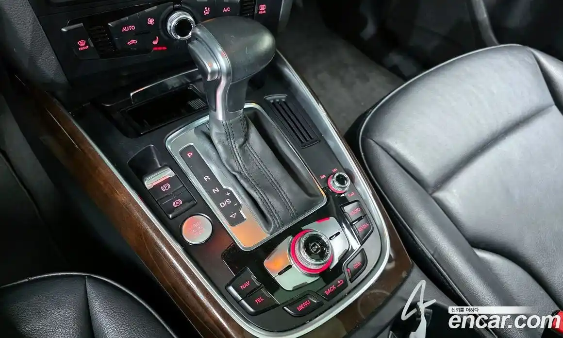 Audi Q5 2016 2.0 гидро в Москве № 2057348, фото 9