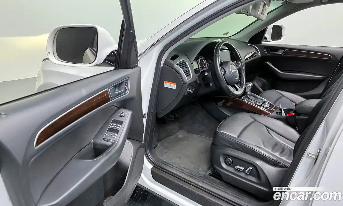 Audi Q5 2016 2.0 гидро в Москве № 2057348, фото 10