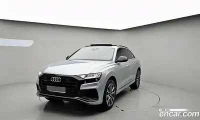 Audi Q8, 2021