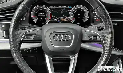 Audi Q8 2021 3.0 гидро в Москве № 2057686, миниатюра 12