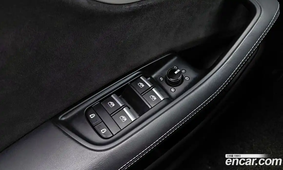 Audi Q8 2021 3.0 гидро в Москве № 2057686, фото 15