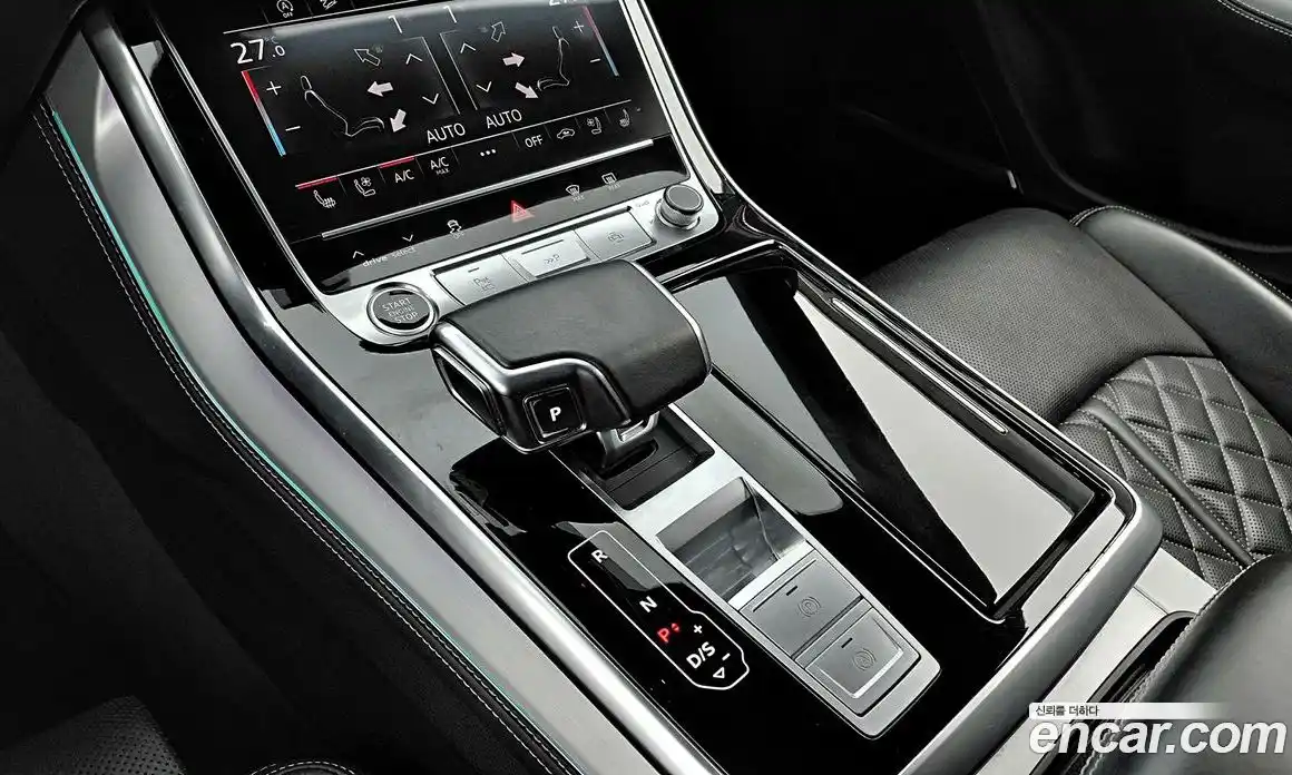 Audi Q8 2021 3.0 гидро в Москве № 2057686, фото 9