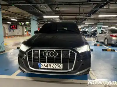 Audi Q7, 2022