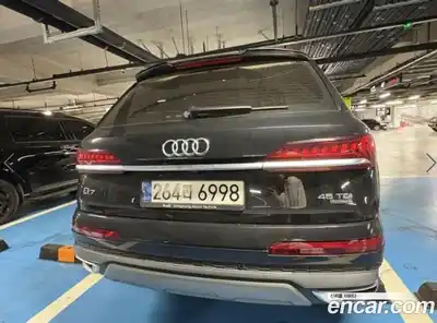 Audi Q7 2022 3.0 гидро в Москве № 2057734, миниатюра 6