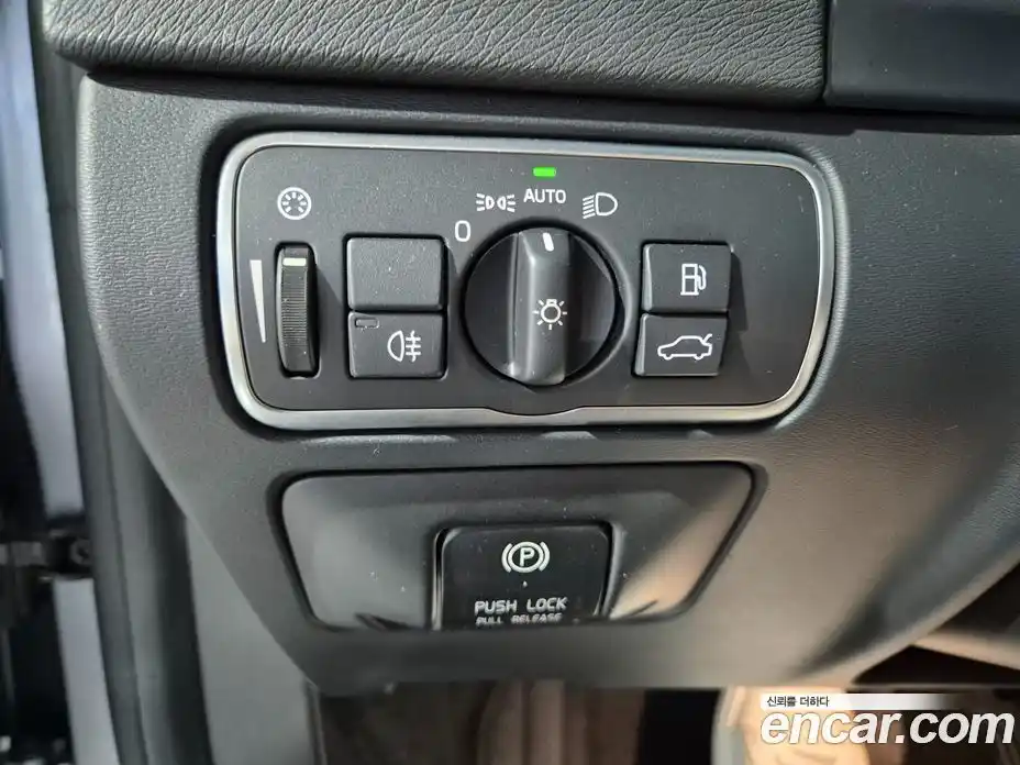 Volvo S60 2014 1.6 гидро в Москве № 2058189, фото 15