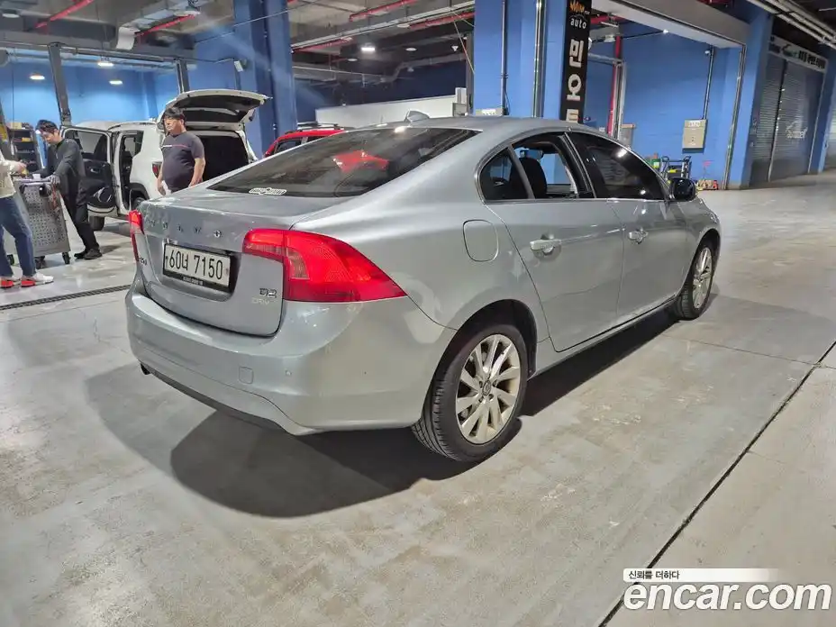 Volvo S60 2014 1.6 гидро в Москве № 2058189, фото 3