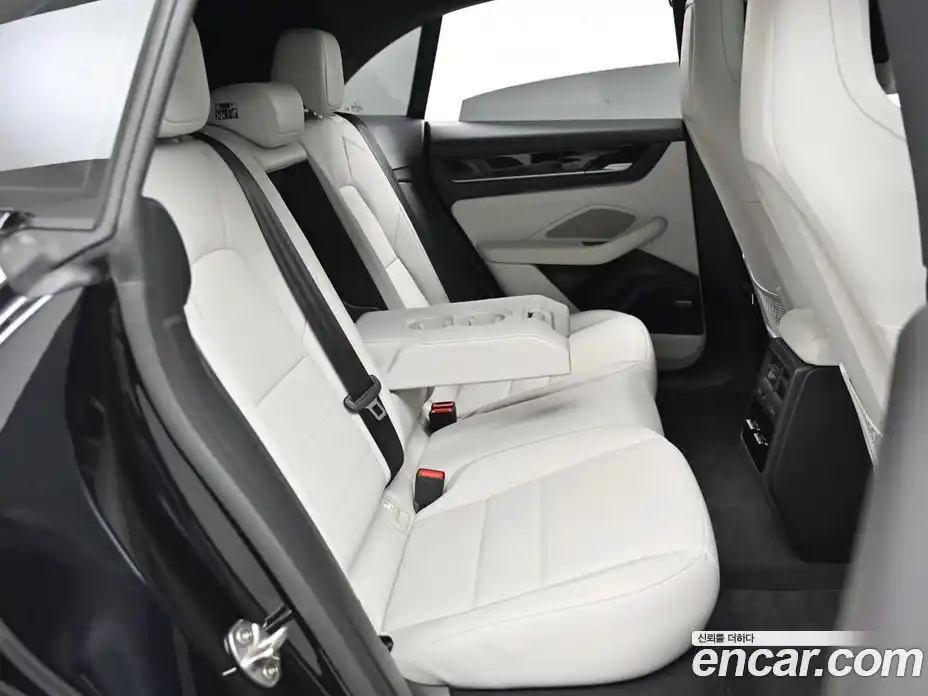 Porsche Macan 2025 гидро в Москве № 2058571, фото 12
