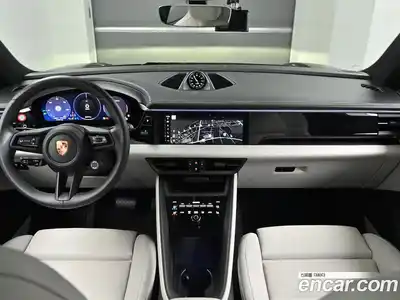 Porsche Macan 2025 гидро в Москве № 2058571, миниатюра 7