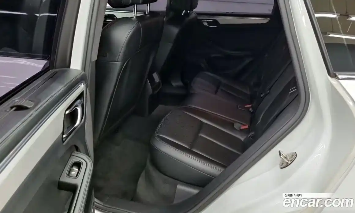 Porsche Macan 2014 3.6 гидро в Москве № 2058693, фото 7
